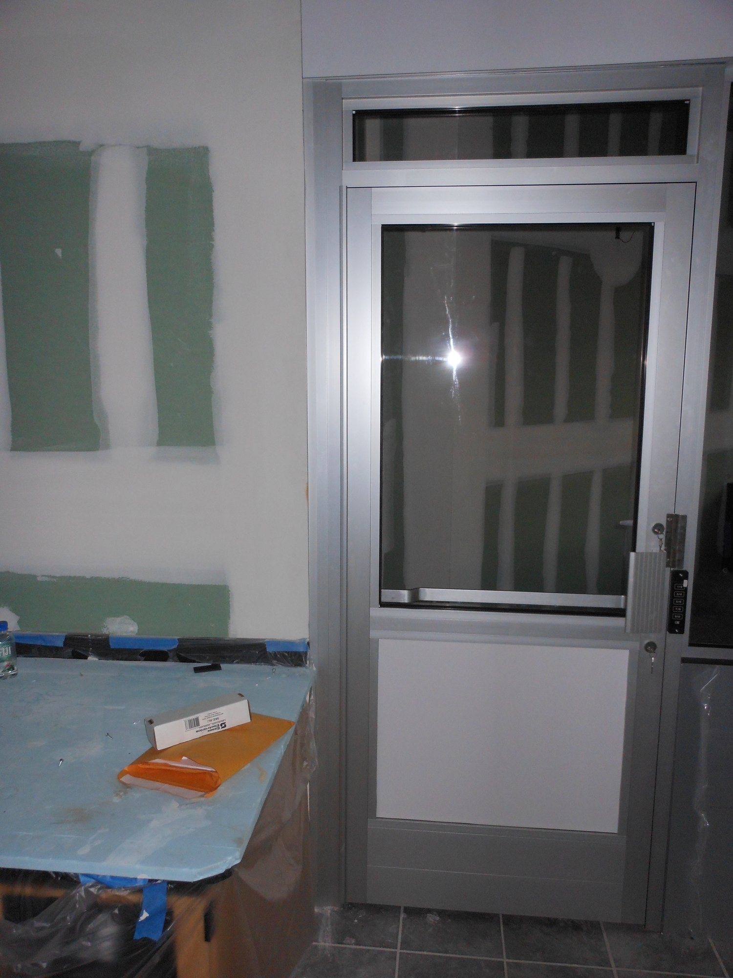 Transaction windows and accessories