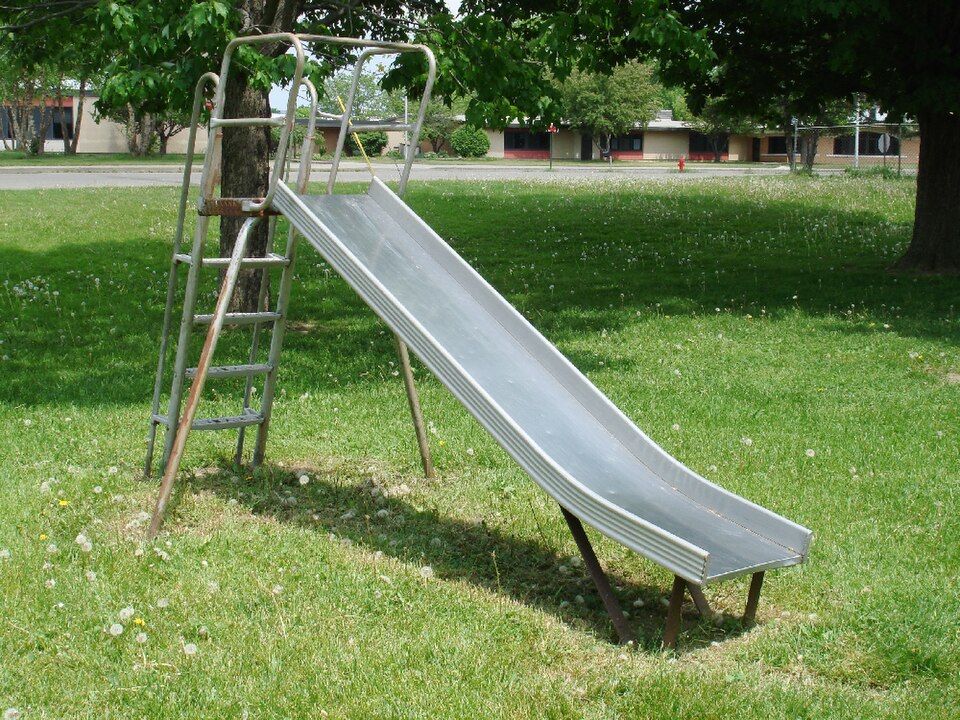 File:Playground Slide Metal.jpg