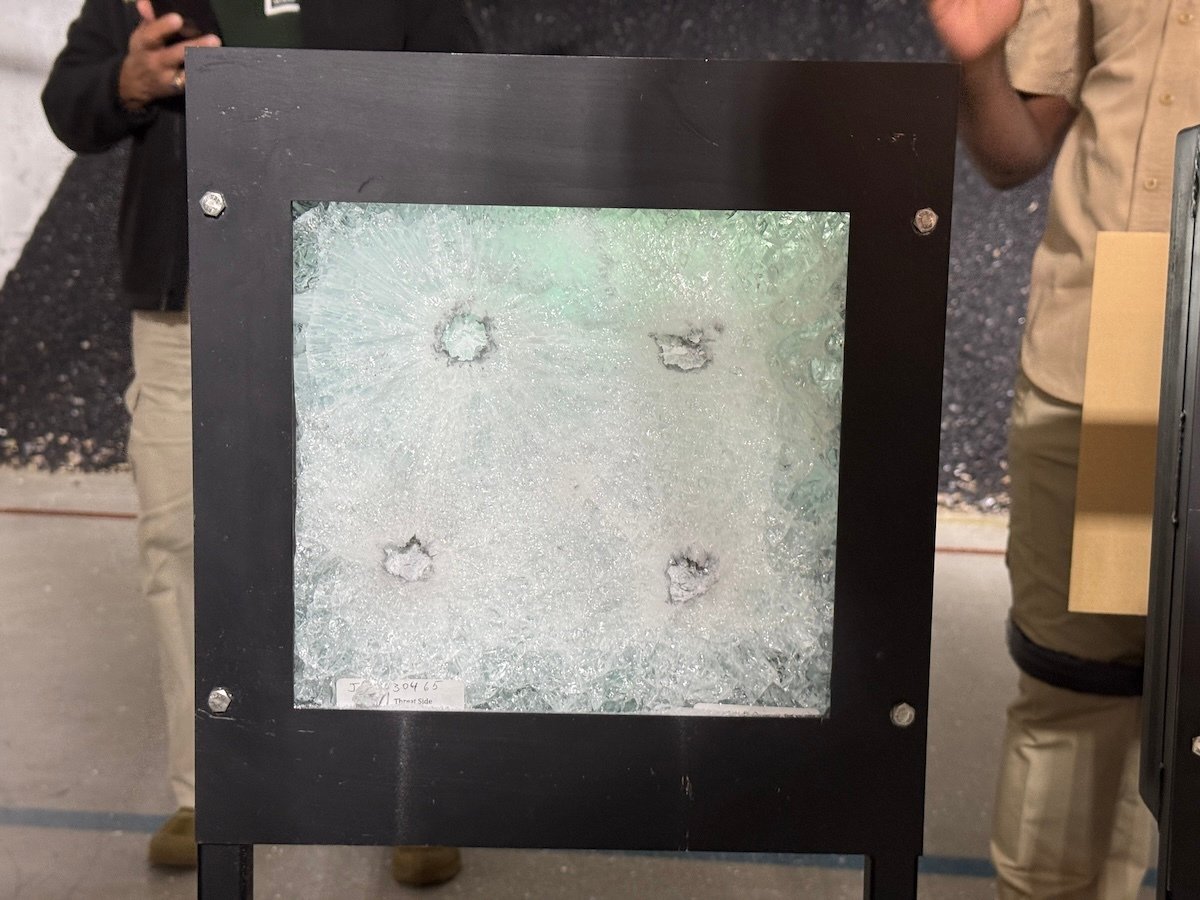 Customer-Education-Ballistic-Barrier-Systems-FI